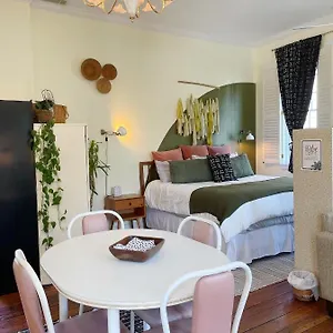 Holiday home Charming 1885 Parlor Loft Downtown, Savannah