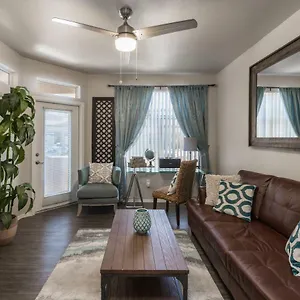 https://palace-scottsdale-2-bedroom-condo.hotelsofphoenix.com