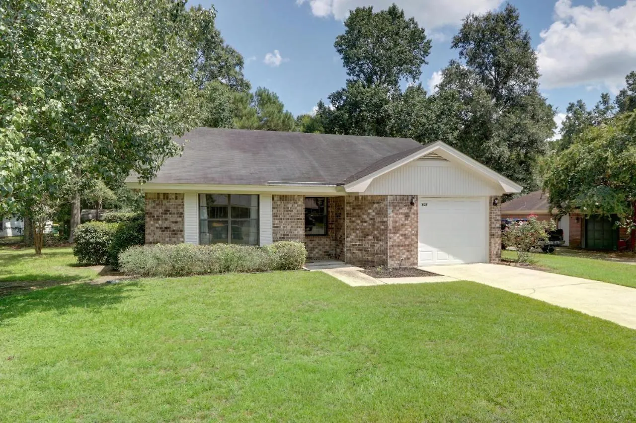 Pooler Travelers Retreat IV - Entire House - Villa Savannah 0*,
